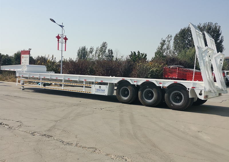 40 ft gooseneck trailer truck